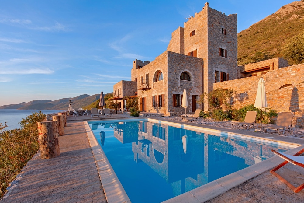 Aegila Boutique Hotel in Mavrovouni, Greece