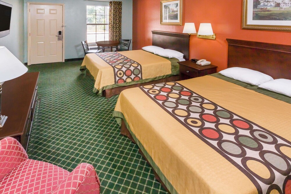 Super 8 by Wyndham Kinder LA - photo 10