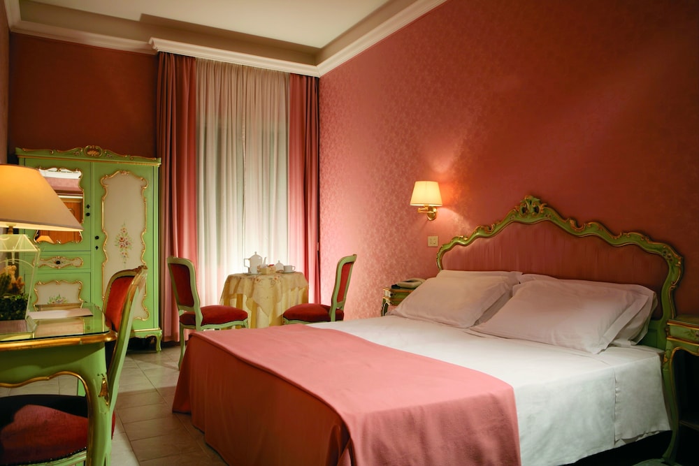 Hotel Romulus