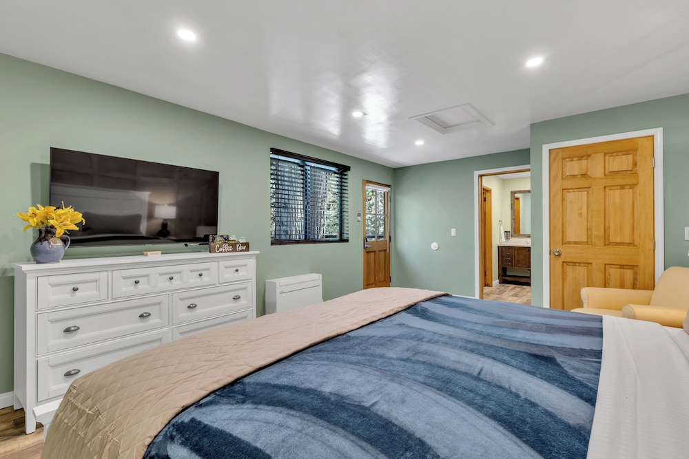 Idyllwild Inn - photo 103