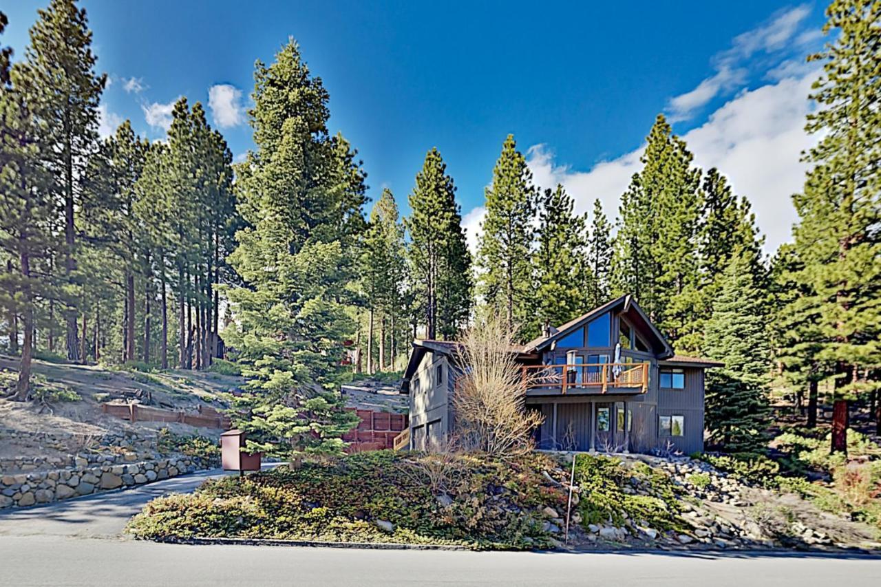 Tyner Dreams — 4-Star Luxury Hotel in Incline Village, United States