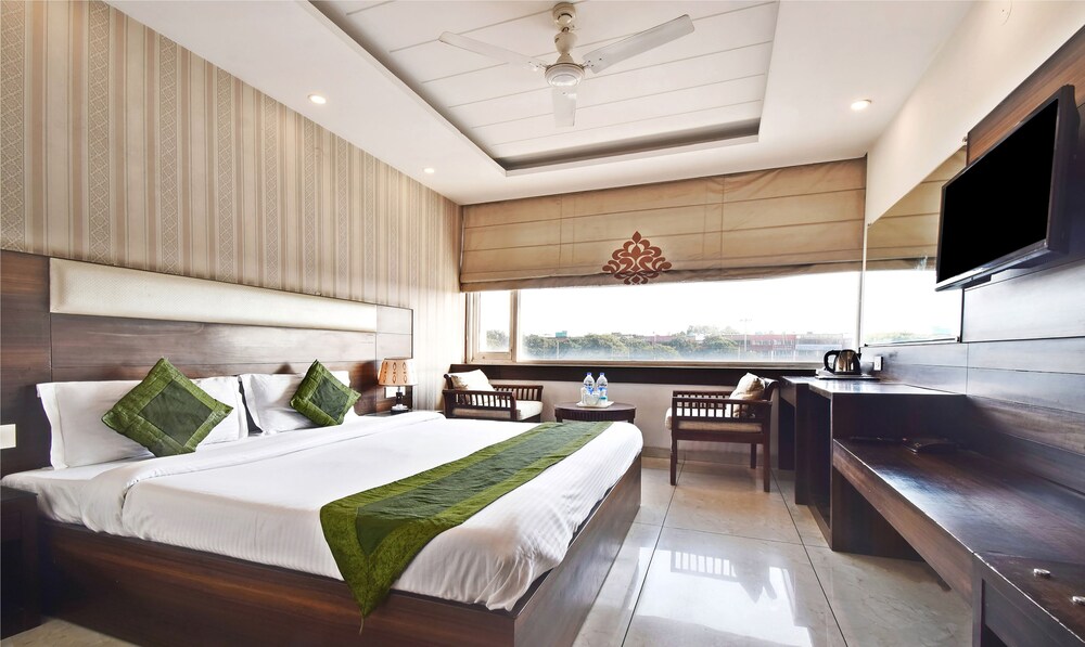 Hotel Dreamland Chandigarh in Chandigarh, India