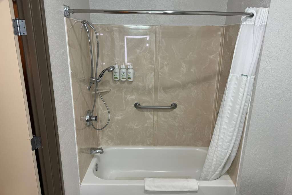 Wingate by Wyndham Sioux City - photo 26