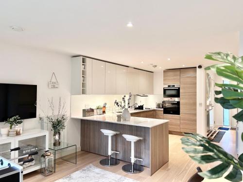 Chic elegance house with garden — 4-Star Luxury Hotel in London, United Kingdom