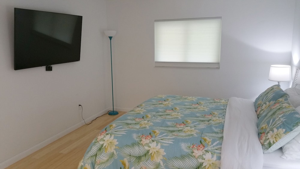 Downtown Hollywood Boutique Hotel - photo 4