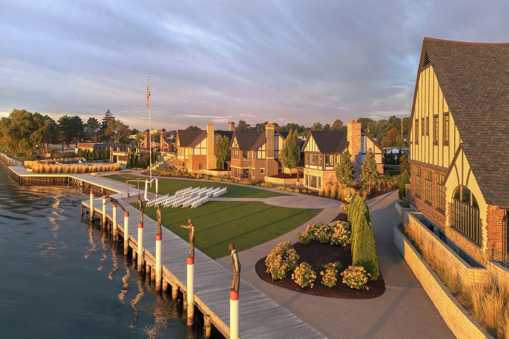 The St. Clair Inn - featured photo