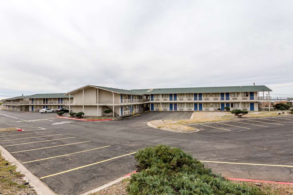 Motel 6 Albuquerque NM Northeast - photo 6