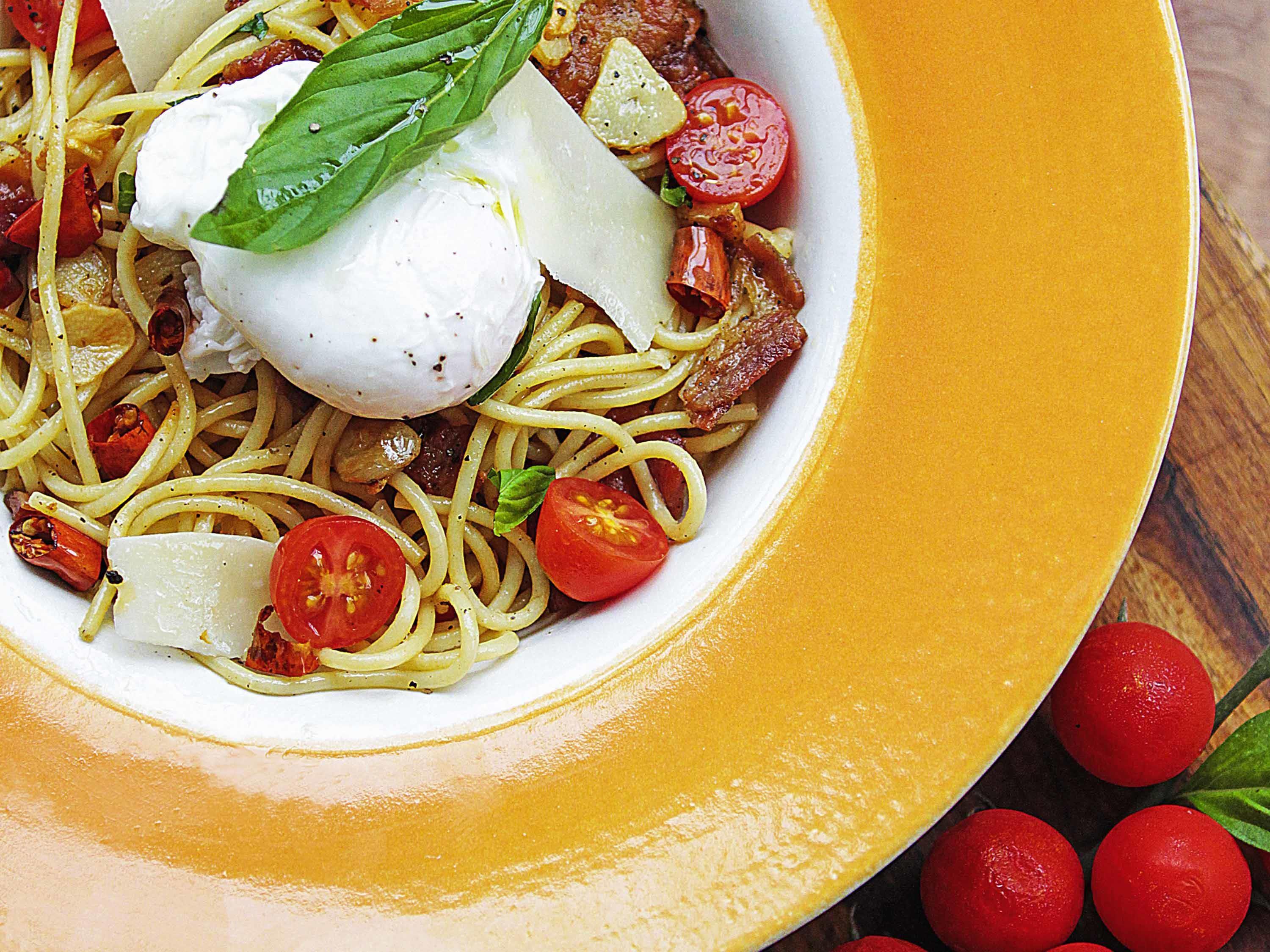 מזון ומשקאות