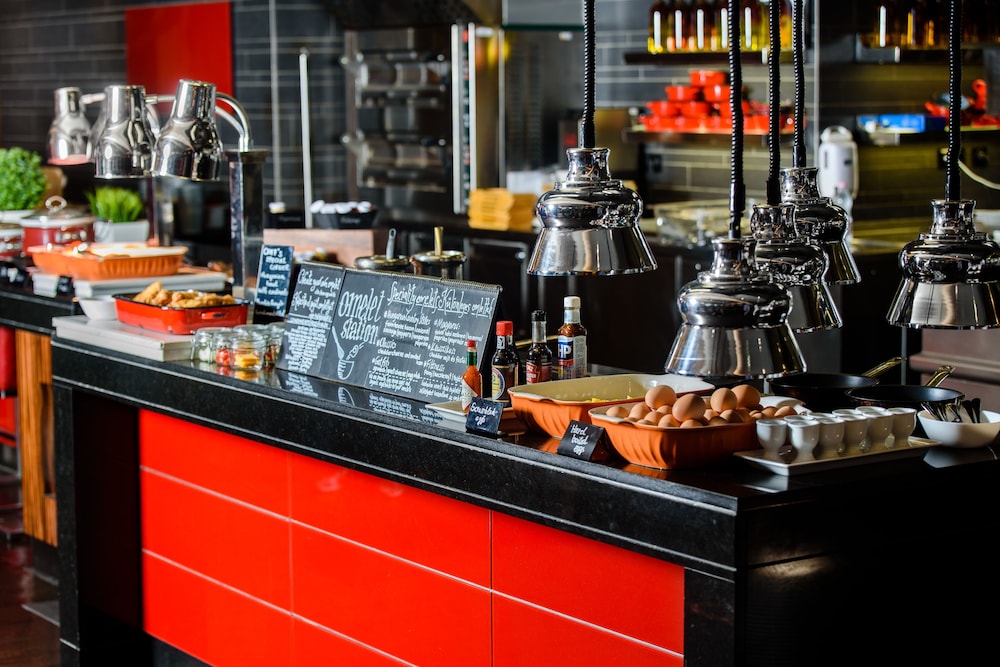 מזון ומשקאות