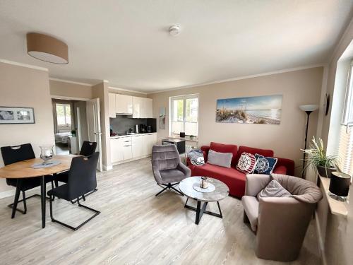 Wohnpark Stadt Hamburg in Binz Wohnung 49 — 4-Star Luxury Hotel in Ostseebad Binz, Germany