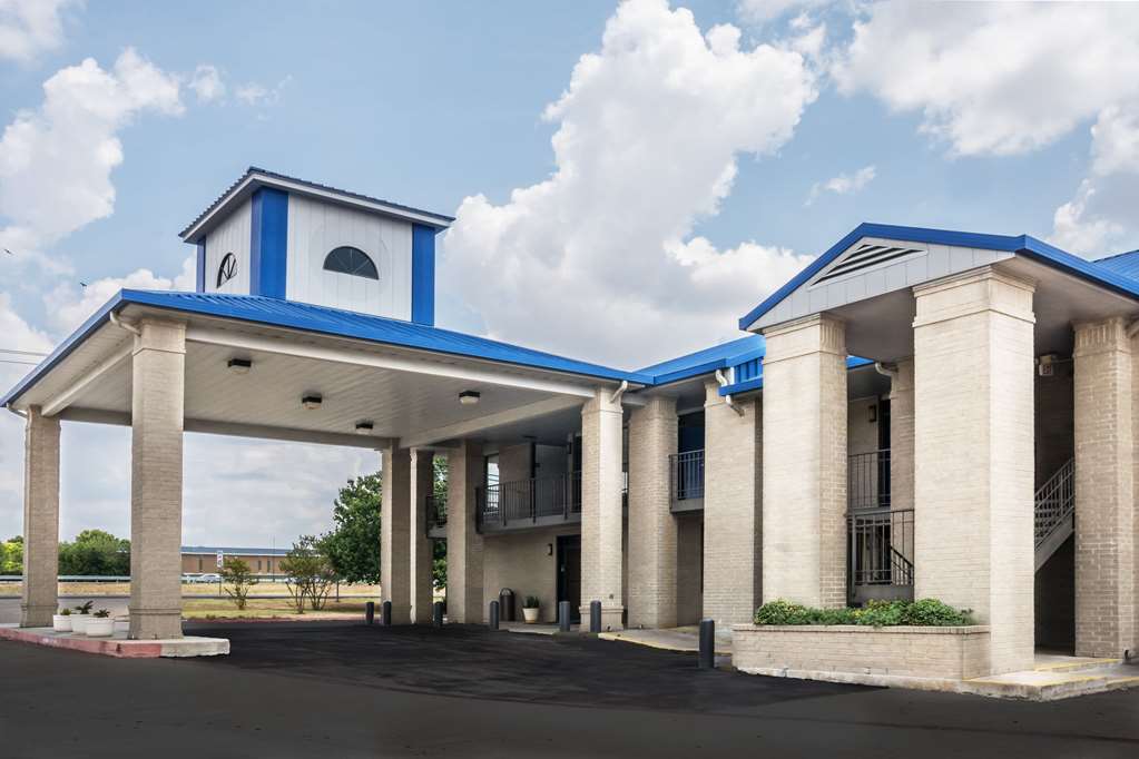 Days Inn by Wyndham Killeen Fort Hood - featured photo