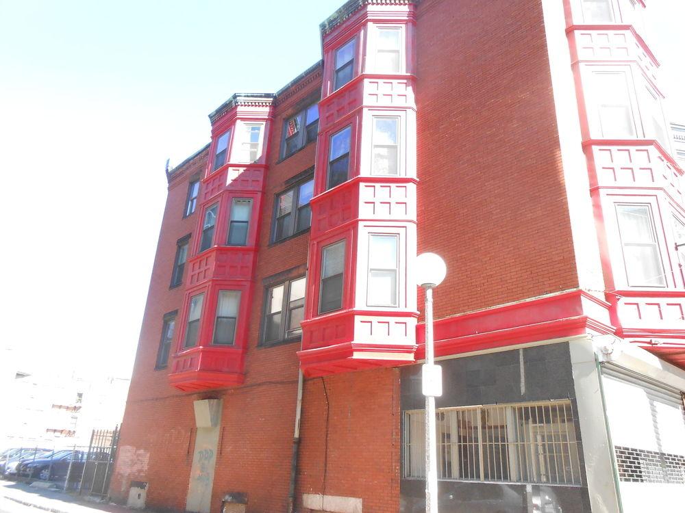 South End Brownstone - photo 2