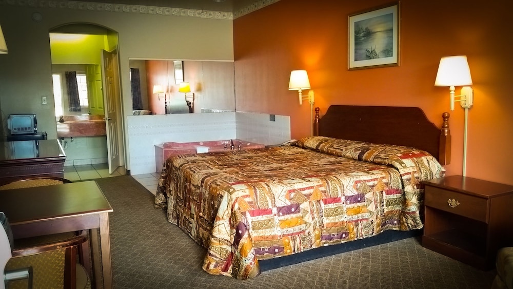 La Copa Inn Brownsville - photo 8