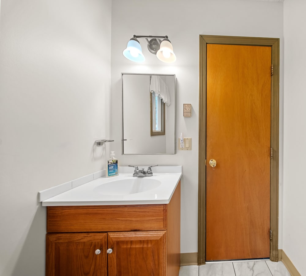 Evergreen Valley Inn - photo 104