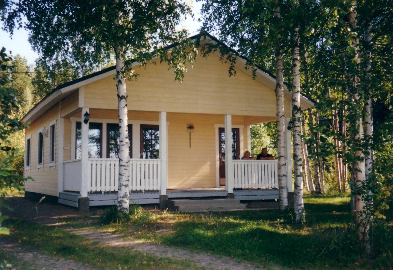Koskelon Lomamokit in Raeaekkylae, Finland