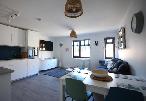 Starfish Apartment — 4-Star Luxury Hotel in Seaton, United Kingdom