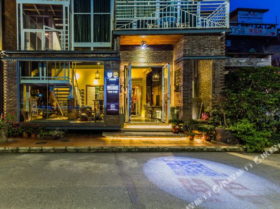 Yuese Theme Inn - carbon neutral hotel in Zhaoqing