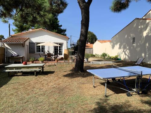 La Petite Prairie 400m De La Plage — Jard Sur Mer