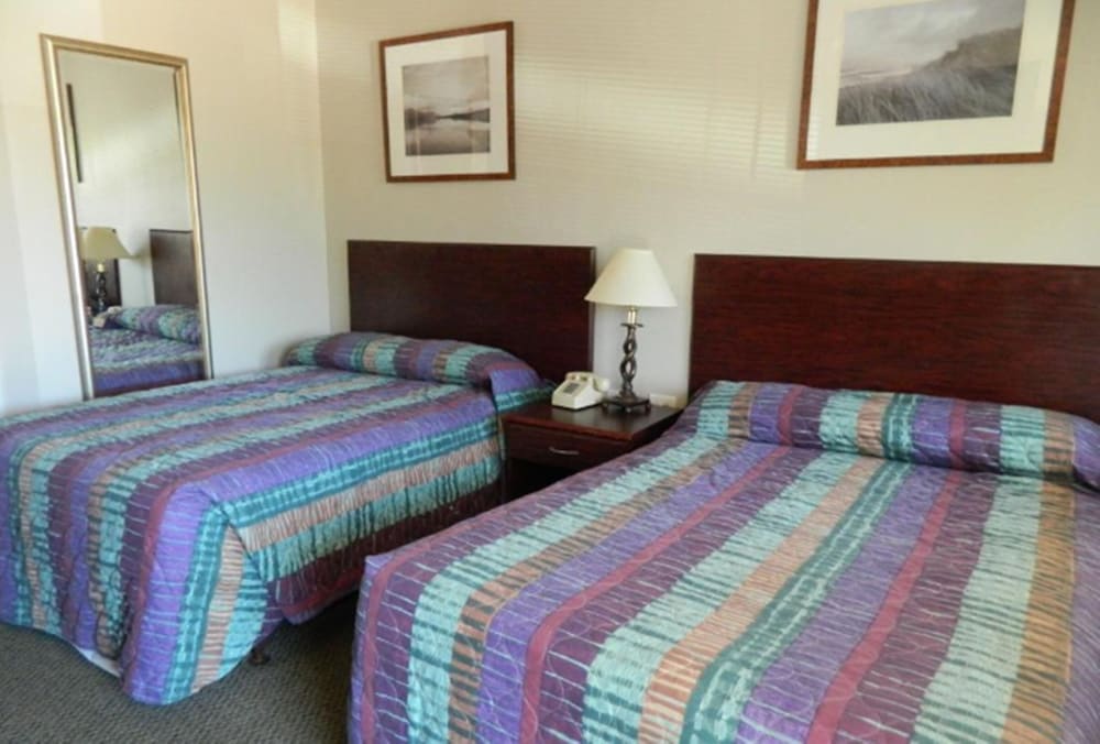 Paris Extended Stay Suites - photo 9