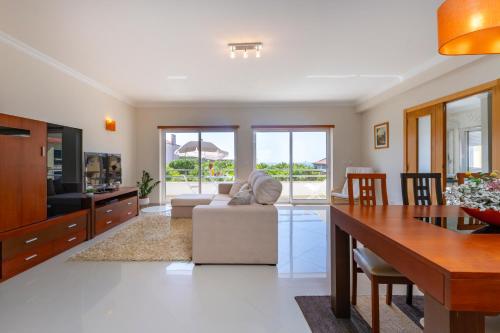 Close to the sea to Lisbon and to your heart — 4-Star Luxury Hotel in Silveira, Portugal