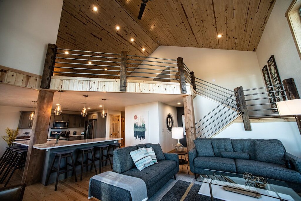 Little Hope Chalet at Terry Peak Ski Resort - photo 39