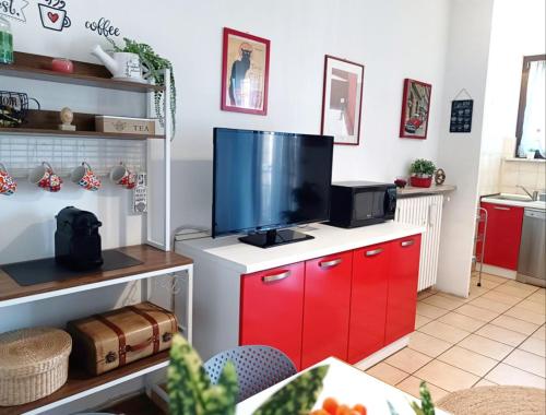 L'Appartamento sul Parco Peaceful Stay Stunning View & Free Parking — 4-Star Luxury Hotel in Turin, Italy
