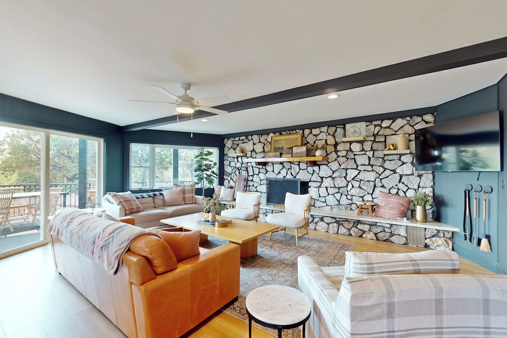 Buckthorn Beauty Golf Hike and More in Show Low, United States