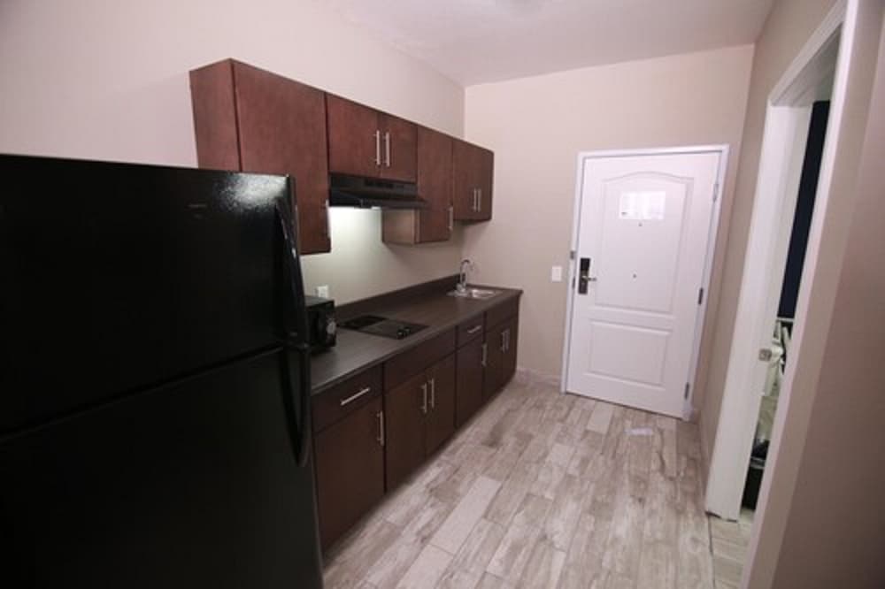 Home Inn and Suites - photo 33