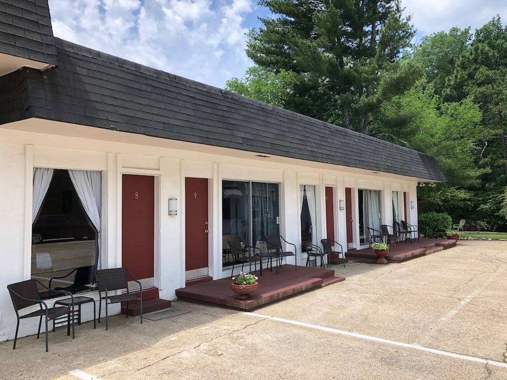 Gold Inn Hot Springs - photo 29