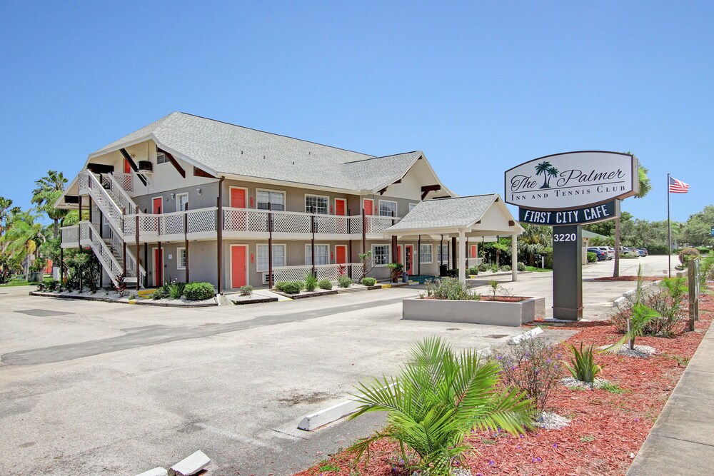 The Palmer Inn & Tennis Club - photo 42