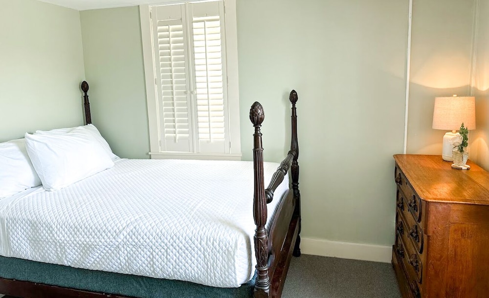 The Historic General Stanton Inn - photo 6