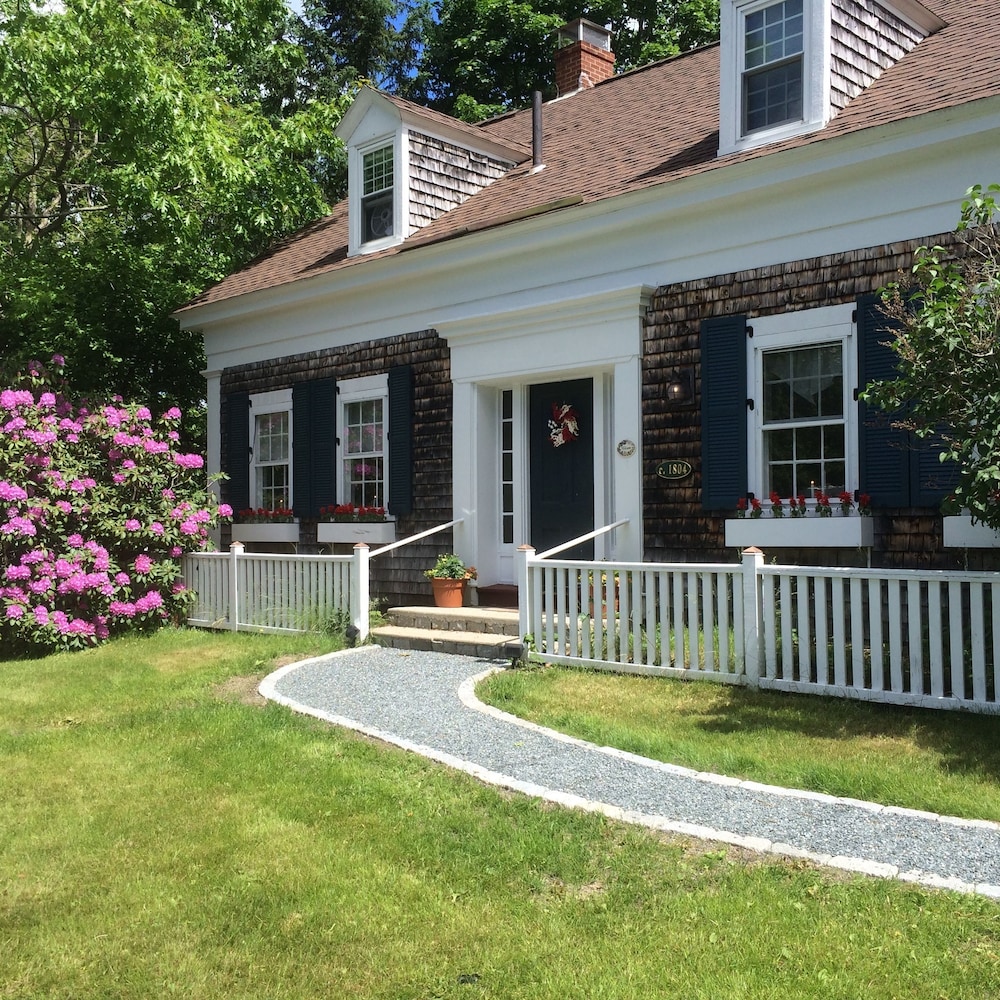 Coach Stop Inn - photo 89
