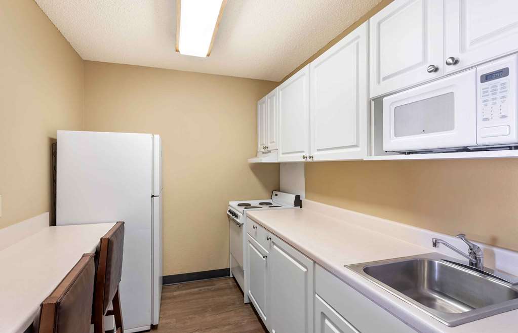 Extended Stay America Select Suites Denver Tech Center South - photo 16