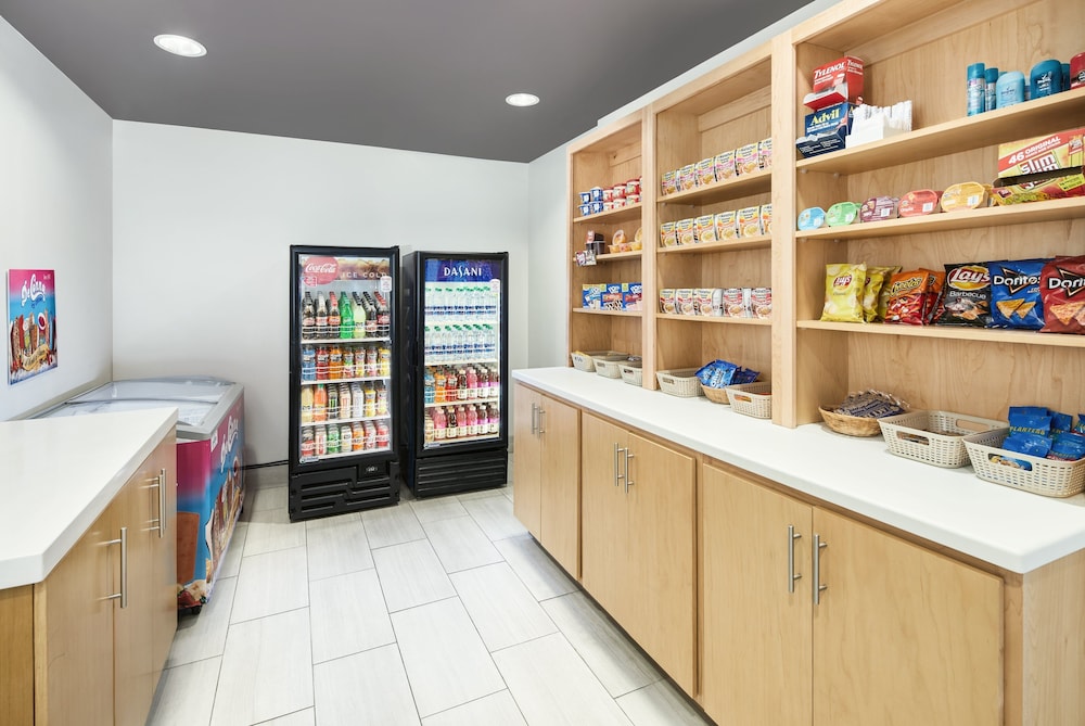 Holiday Inn Express Hotel & Suites Palatka Northwest - photo 13