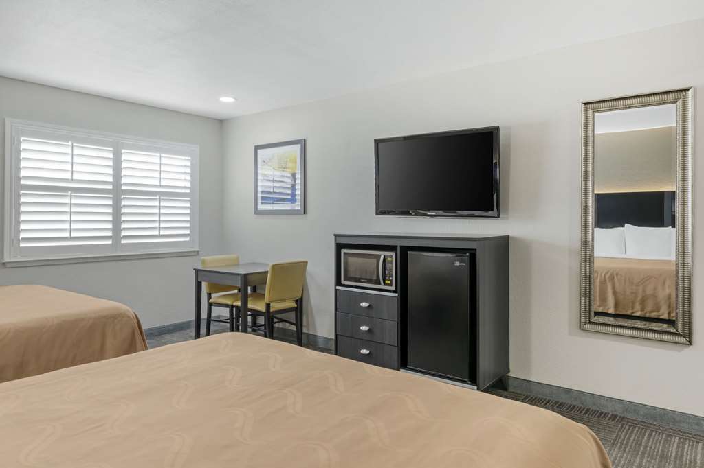 Quality Inn Kettleman City near Hwy 41 - photo 26