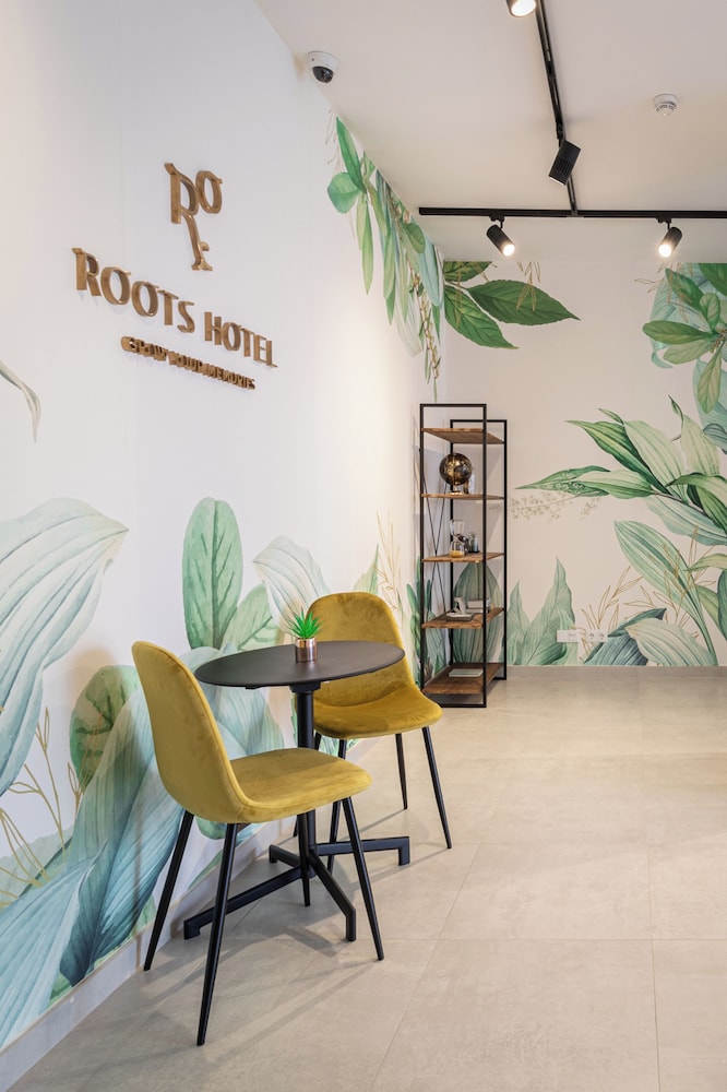 Roots Hotel — Faro — photo 3