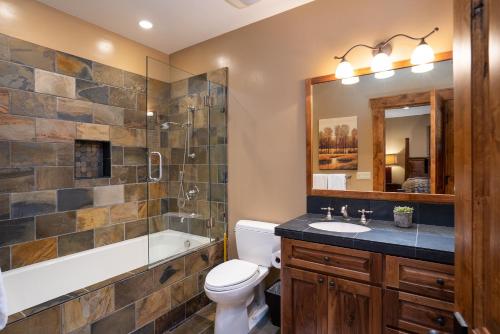 Luxury 4BD Located at Old Greenwood - photo 19