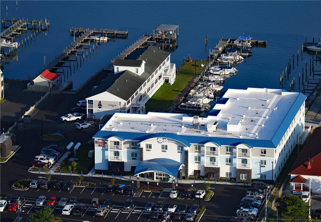 Marina Bay Hotel & Suites an Ascend Collection Hotel in Chincoteague, United States