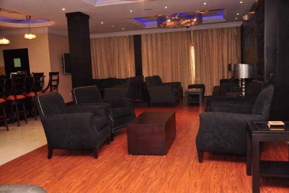 Owu Crown Hotel — Ibadan — photo 3