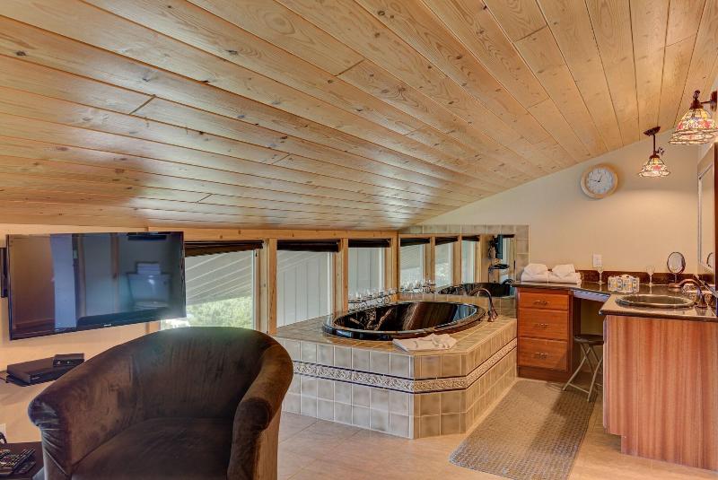 Otter Rock Timeshares - photo 12