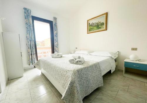 LaureLiving Holiday Home Residenza Eleonora — 4-Star Luxury Hotel in La Maddalena, Italy