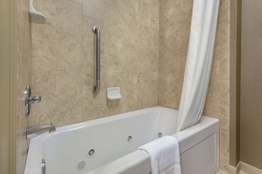 Homewood Suites by Hilton Fort Smith - photo 35