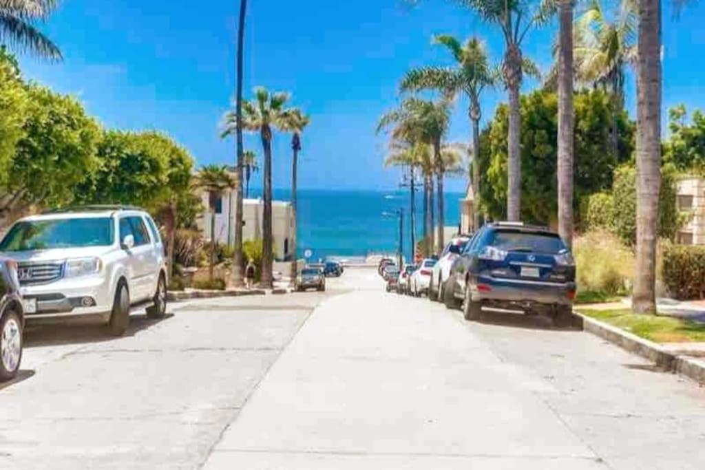 La Jolla Townhouse steps away from Windansea beach — 4-Star Luxury Hotel in San Diego, United States