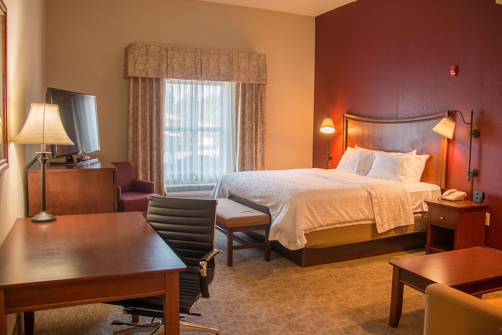 Hampton Inn Murphy - photo 22