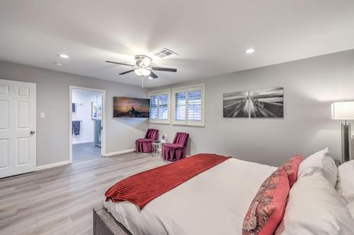 Sunset Swim Luxury Vegas Villa with Pool Hot Tub