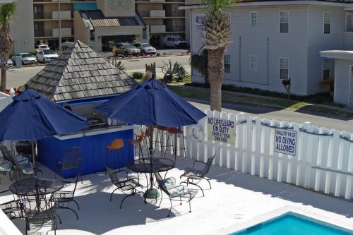 Edgewater Inn - photo 24