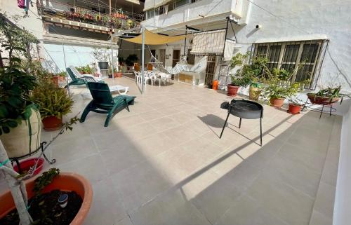 Gran apartamento en el centro Villajoyosa Vistas al mar 5 dormitorios y enorme terraza — 4-Star Luxury Hotel in Villajoyosa, Spain