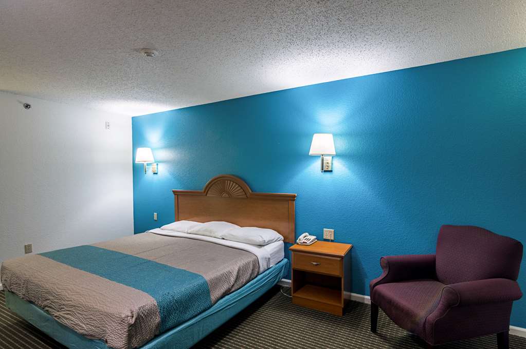 Motel 6 Azle TX - photo 12