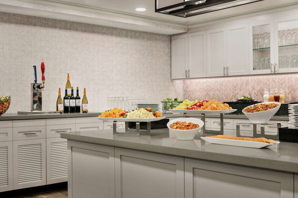 Homewood Suites by Hilton Fort Myers - photo 45