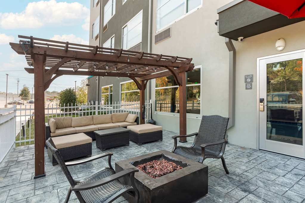 Best Western Plus Executive Residency Antioch Inn - photo 9